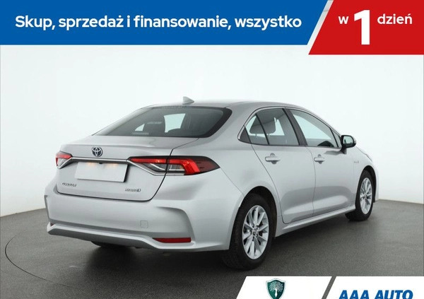 Toyota Corolla cena 90000 przebieg: 66640, rok produkcji 2021 z Czempiń małe 191